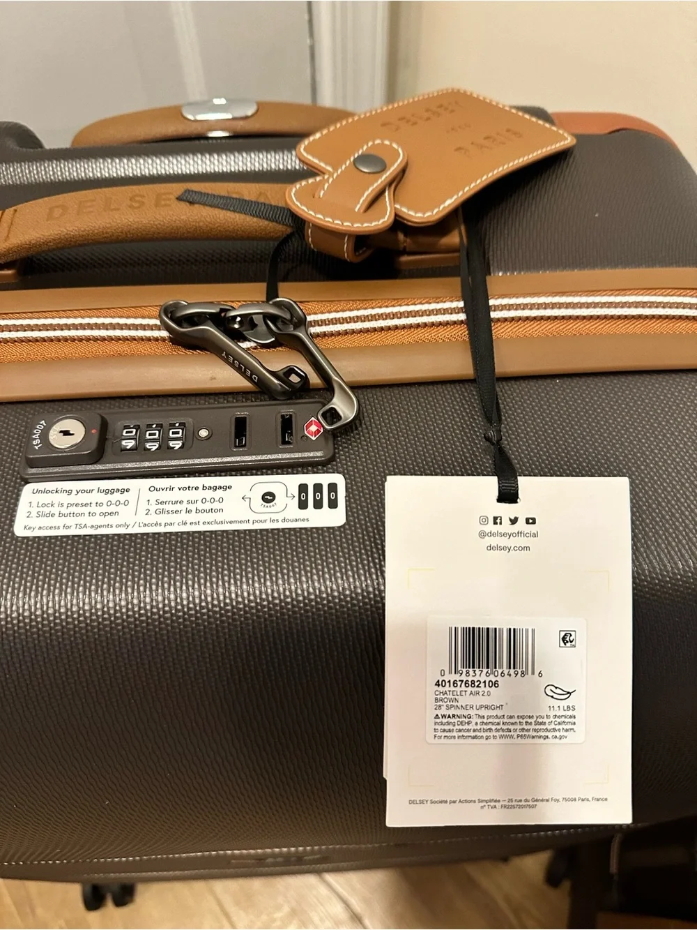 New DELSEY PARIS 2 Piece Set (20”Carry On + 28” Check Luggage)